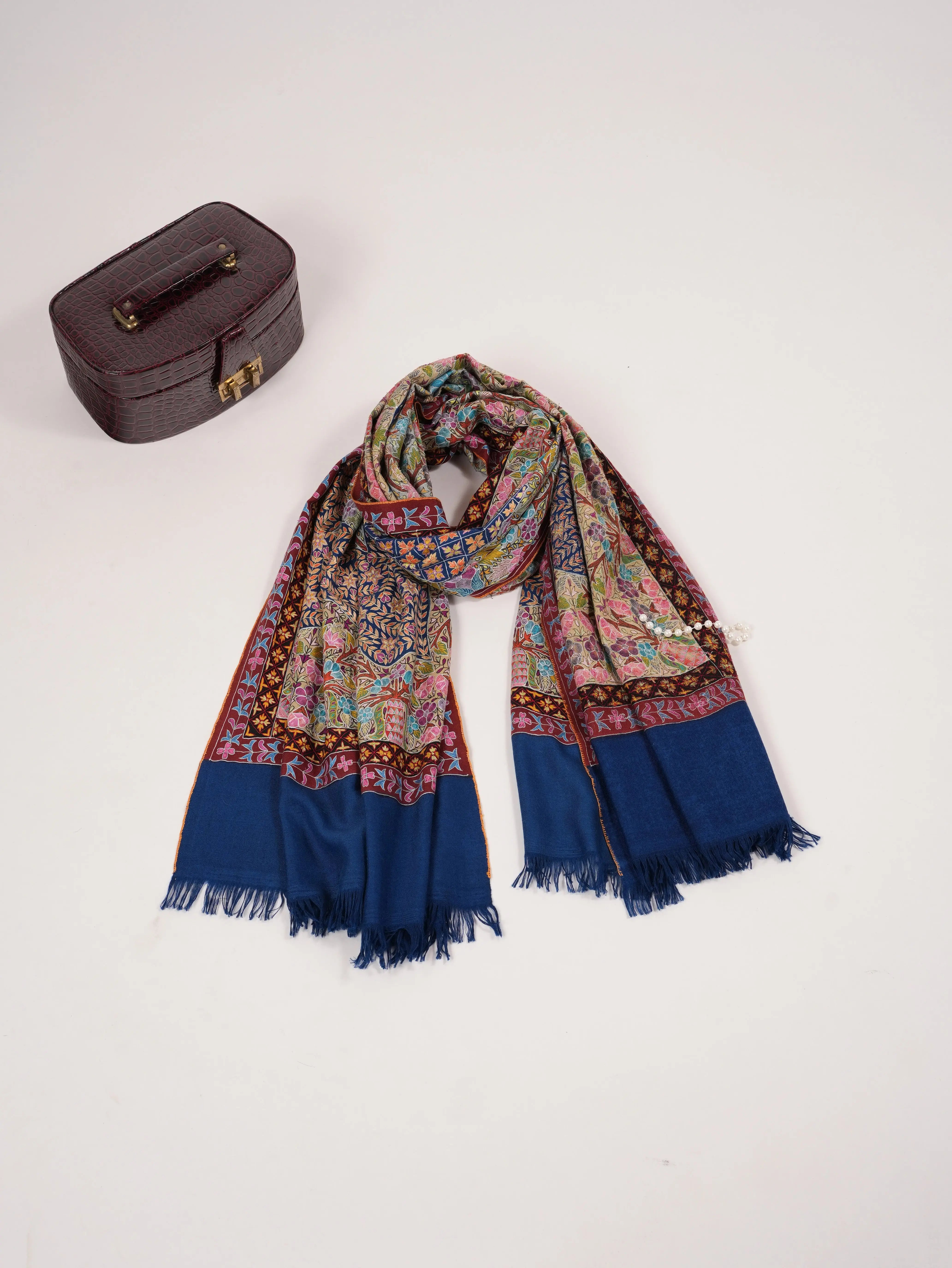 Traditional Kalamkari Hand Embroidered Handwoven Pashmina Shawl Shahkaar.com