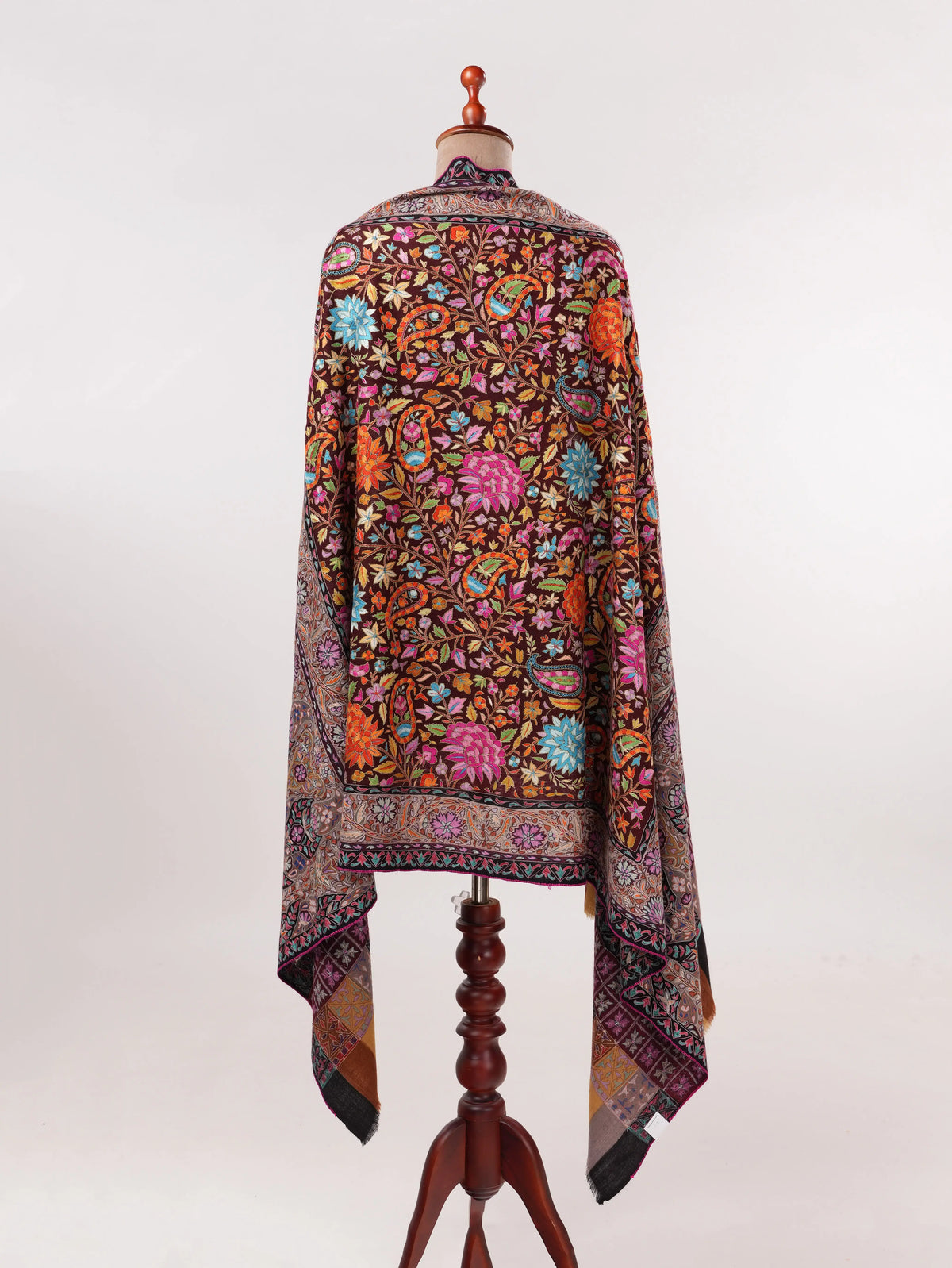 Finest Handwoven Pashmina Shawl with Hand Kalamkari Embroidery Shahkaar.com