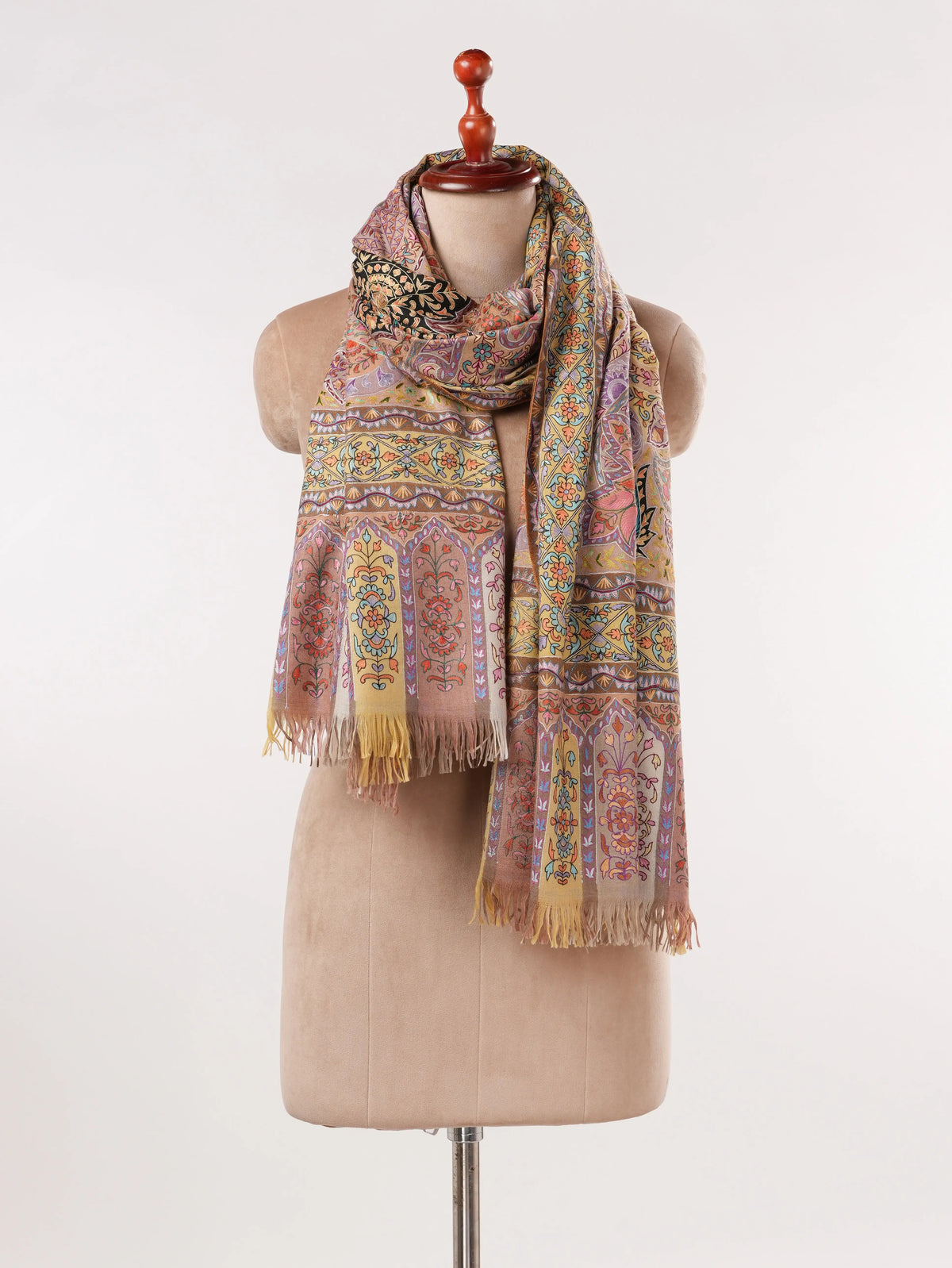 Elegant Handwoven Pashmina Shawl with Kalamkari Hand Embroidery Shahkaar.com