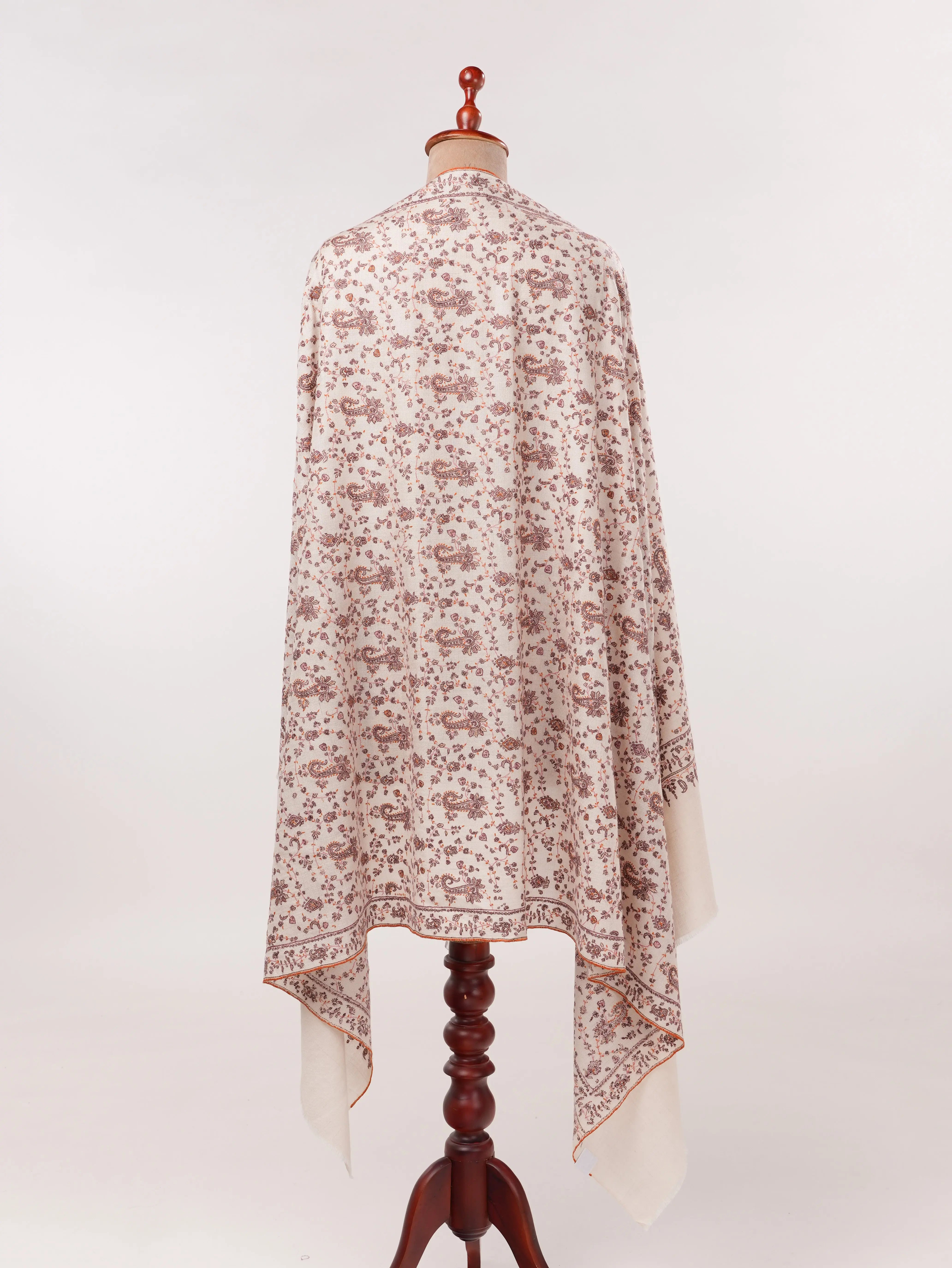 Kashmiri Handwoven Natural White Pashmina Shawl with Paisley Jali Embroidery Shahkaar.com