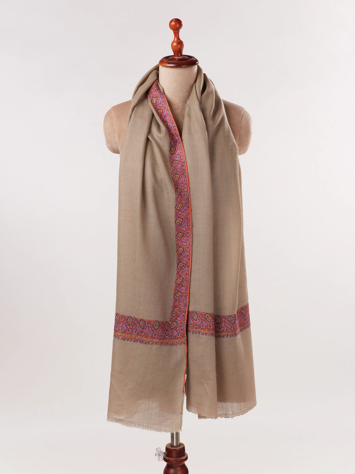 Kashmiri Beige Handwoven Pashmina Shawl with Neemdaur Sozni Work Shahkaar.com