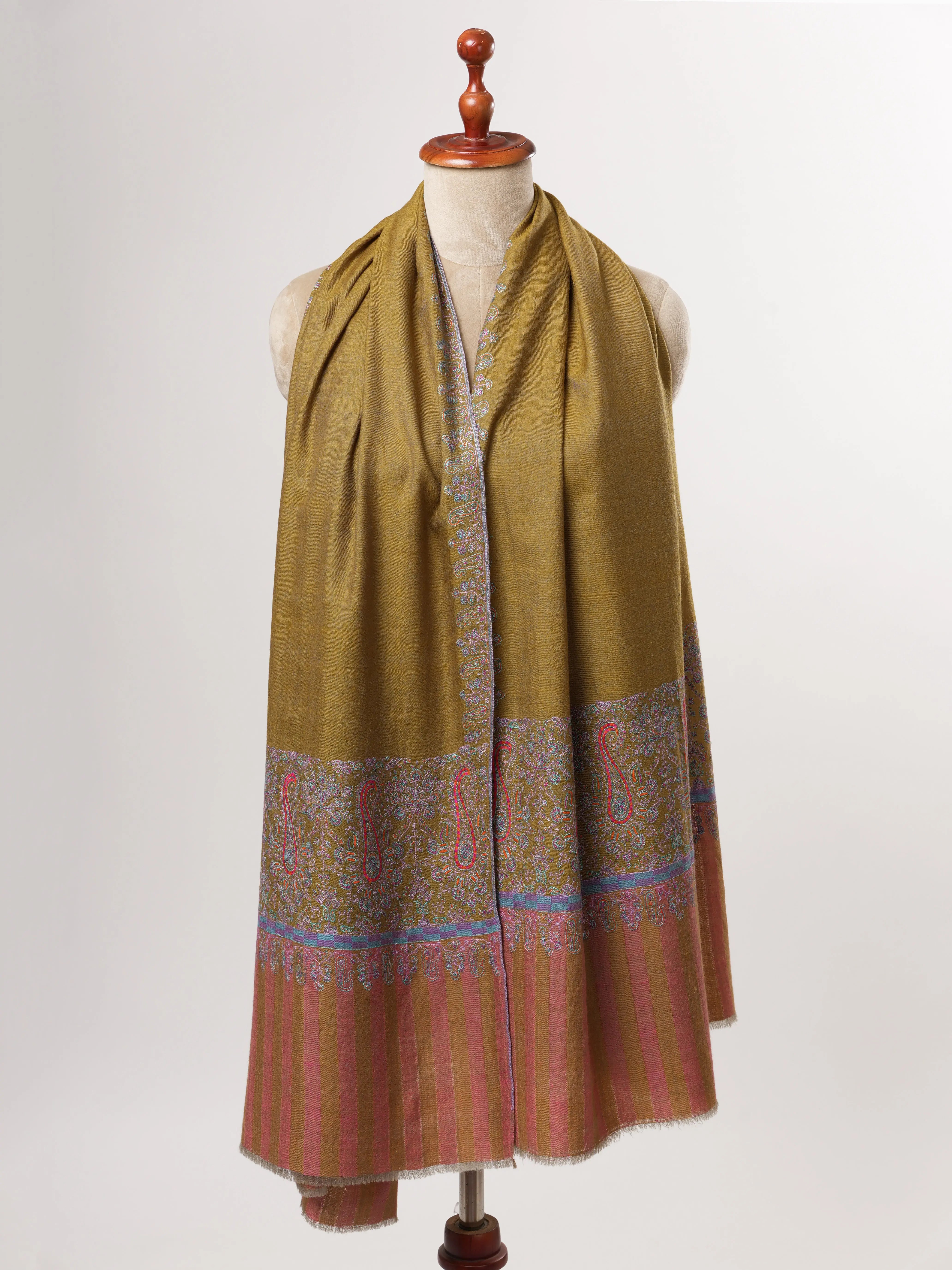Palla Embroidered Kashmiri Pashmina Shawl – Handwoven Hand Embroidered Shahkaar