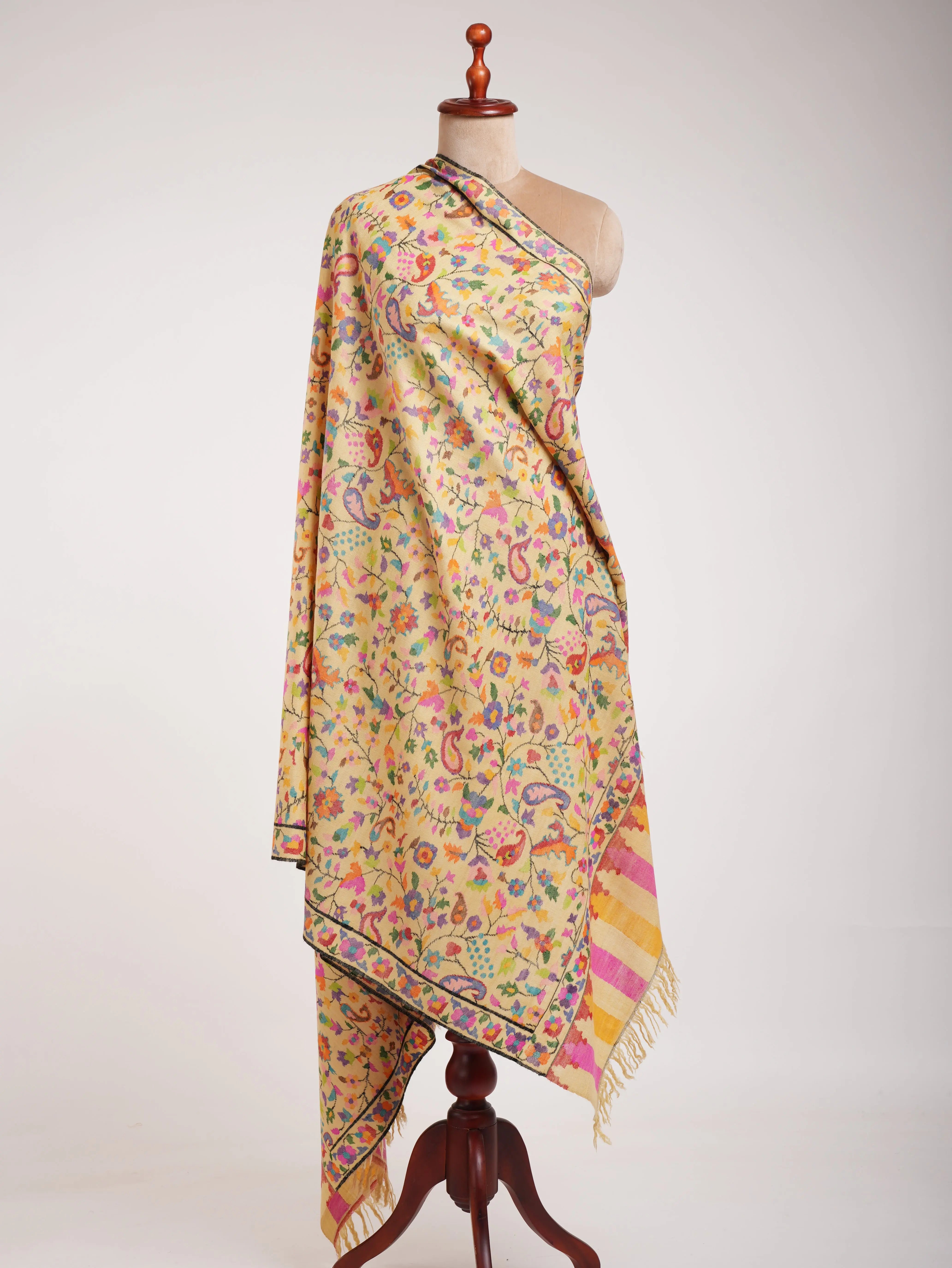 Yellow Handwoven Kashmiri Kani Pashmina Shawl Shahkaar