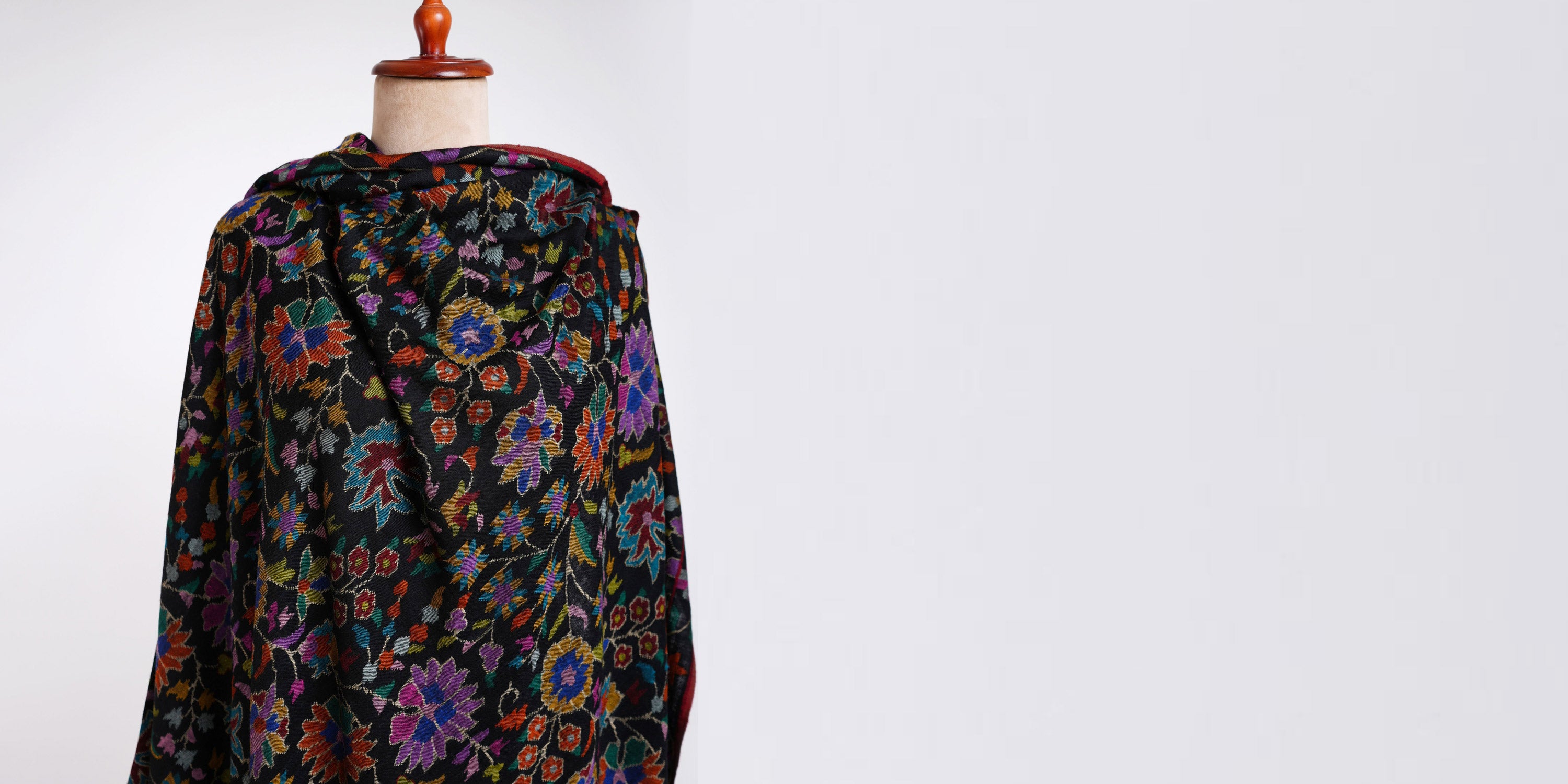 pure pashmina kani shawl