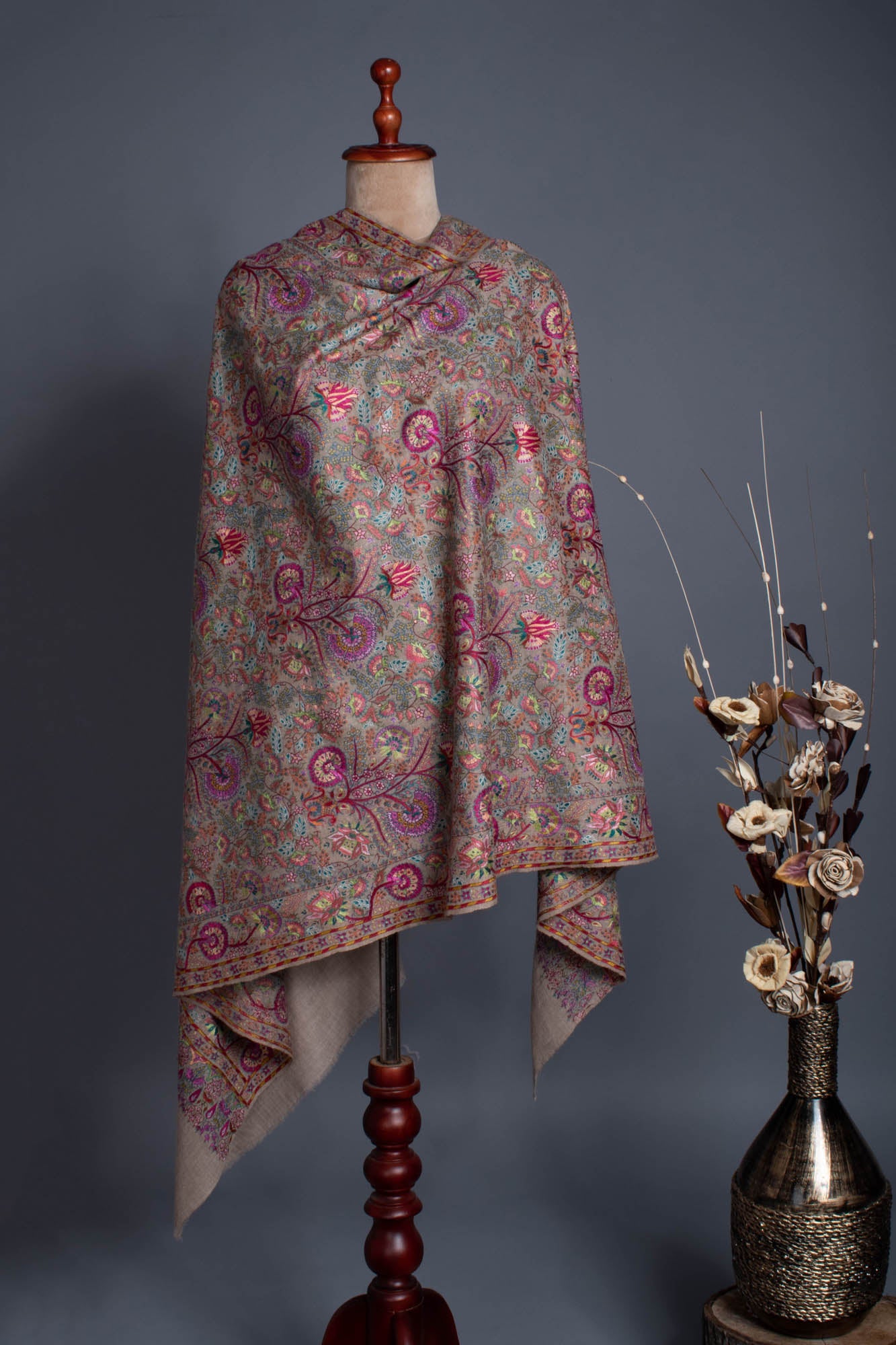米色莫卧儿图案Jamavar Pashmina -Reynosa