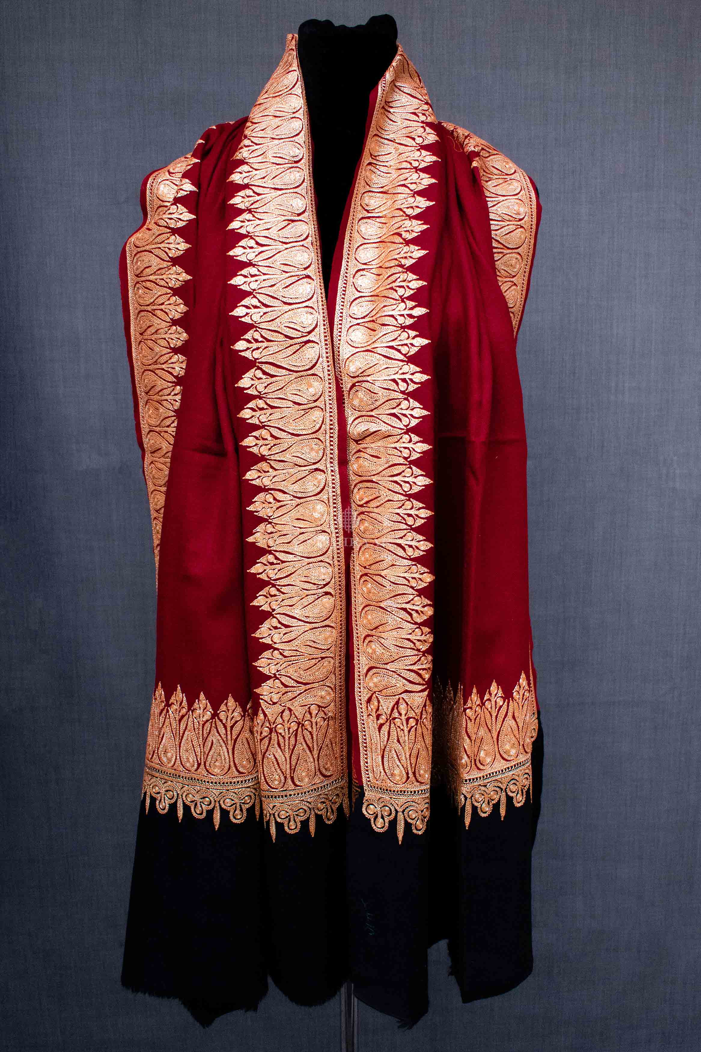 MAROON & BLACK - 40x80" Shahkaar