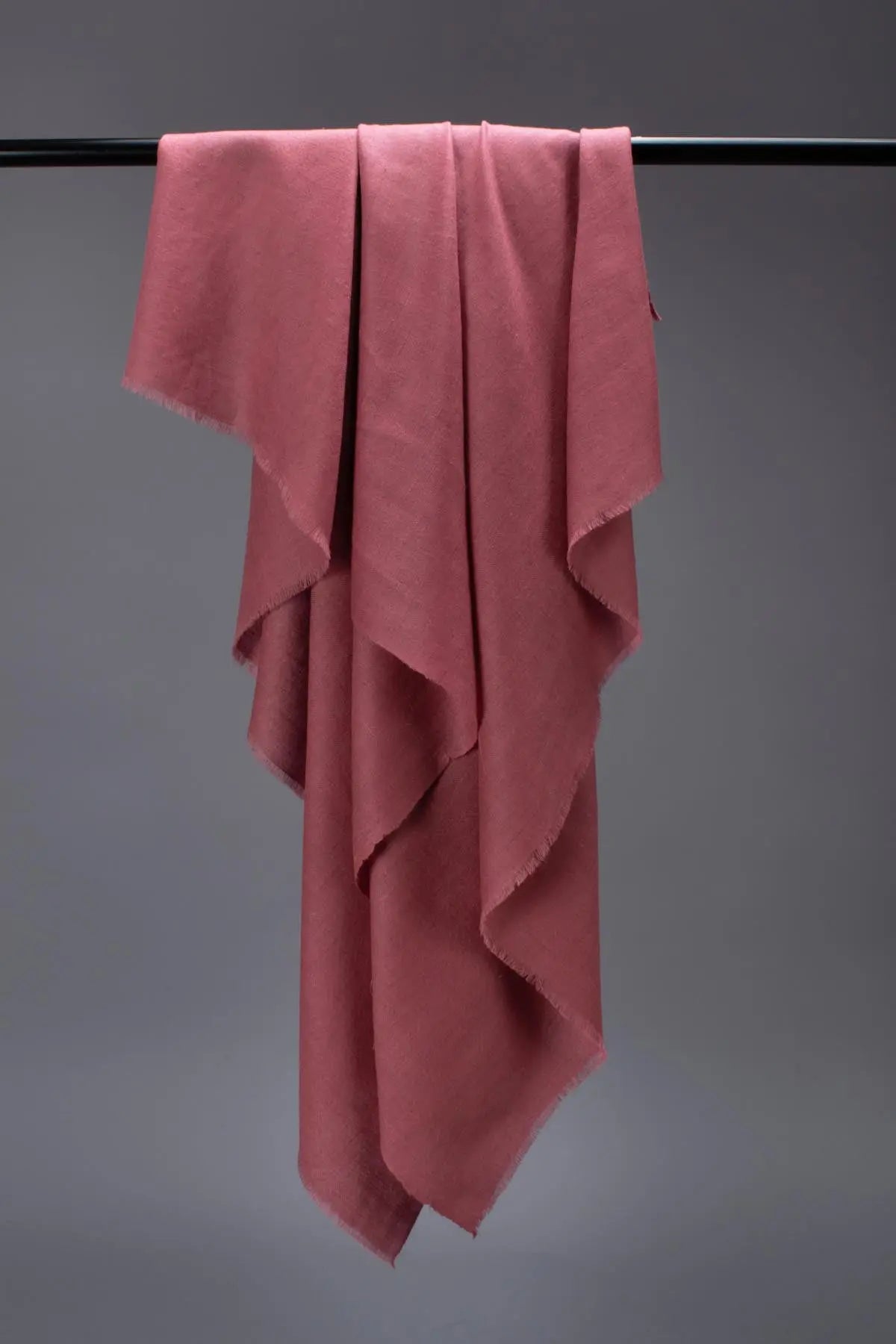 Dusty Pink Pashmina Shahkaar