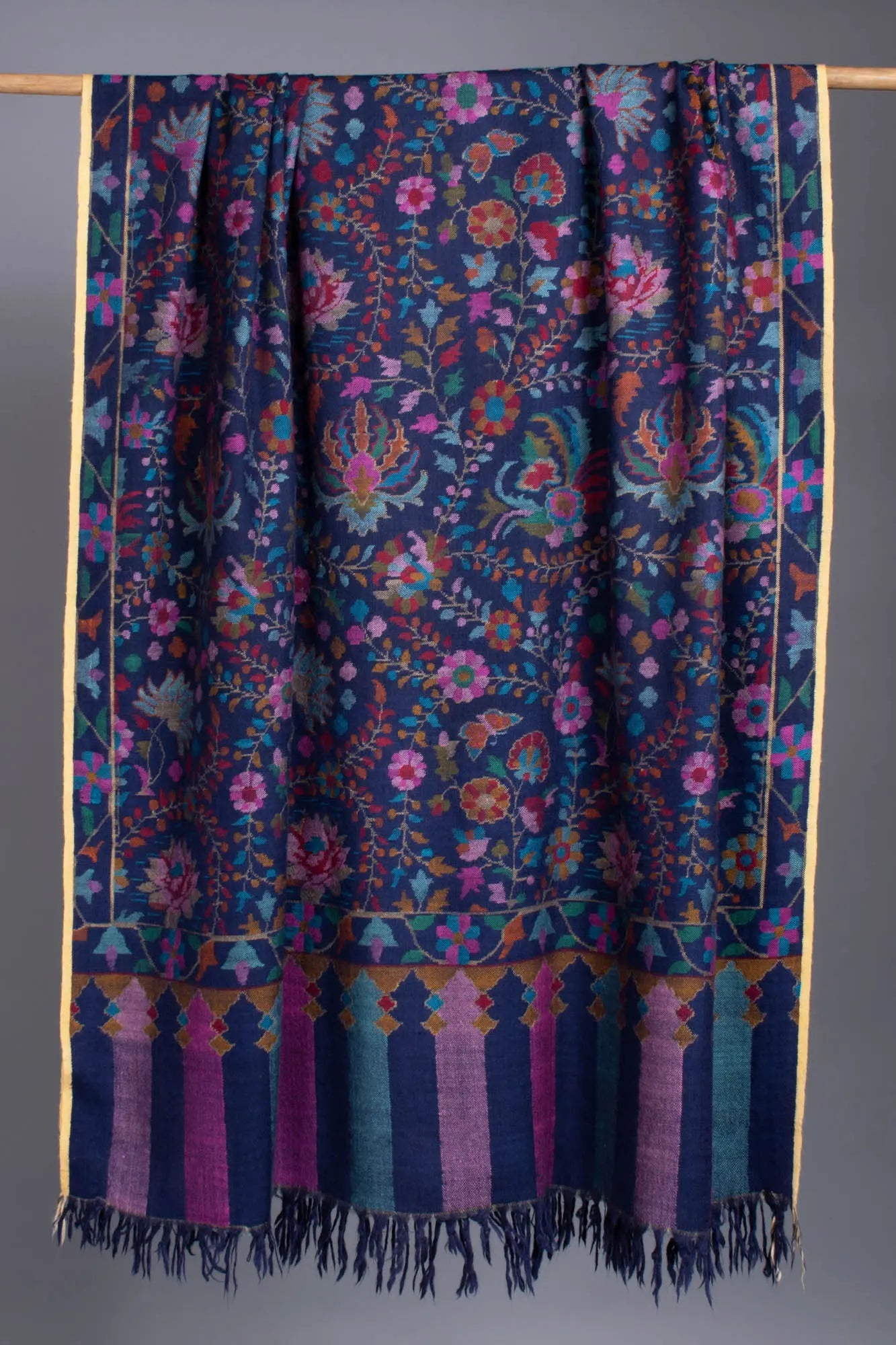RIDA - 40x80" Shahkaar