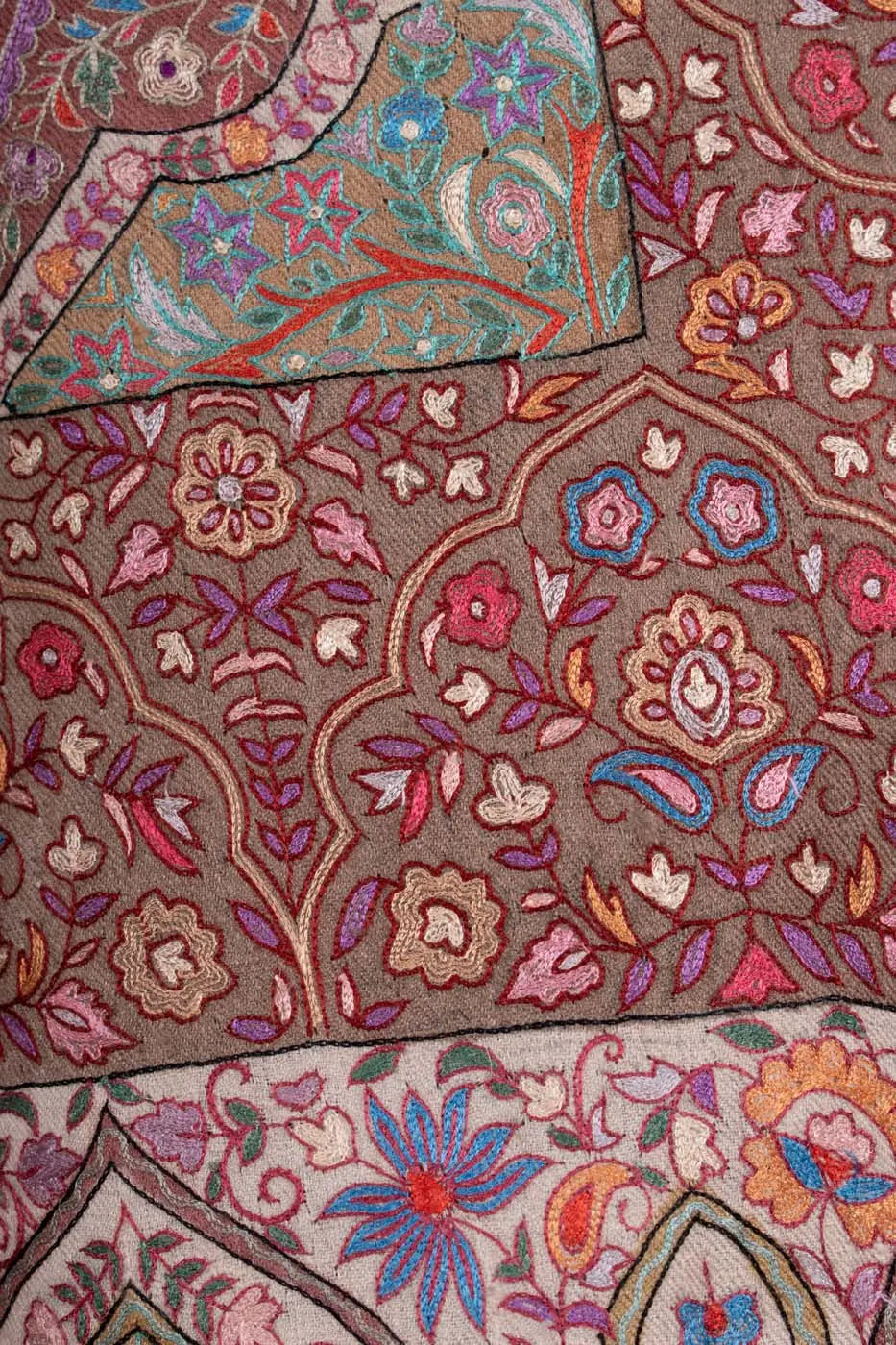 SHAFIYA - 40x80" Shahkaar