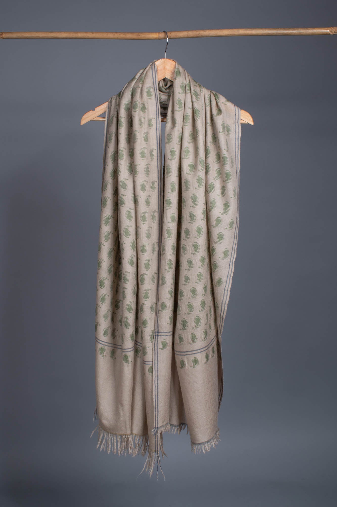 Beige and Green Paisley Motif Kani Pashmina Shawl - CASTLE